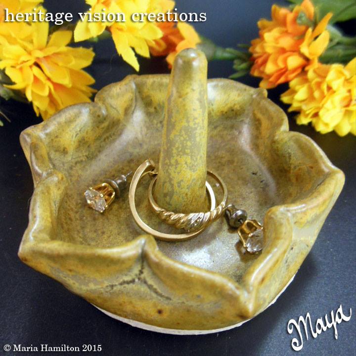 Yellow Flower Shaped Ring Bowl